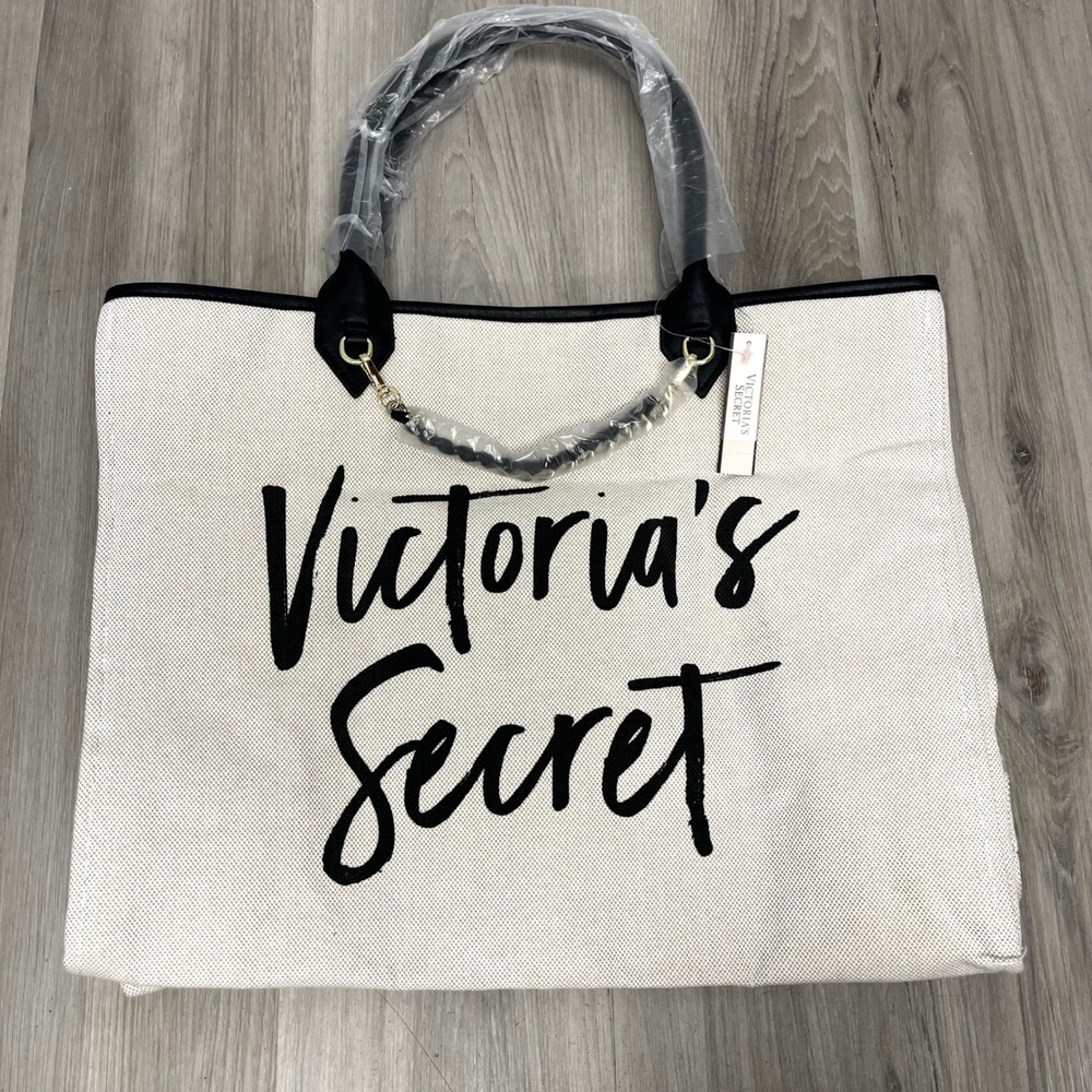 Victoria's Secret Cream Canvas Logo Tote Bag One Size NWT - Picture 1 of 8